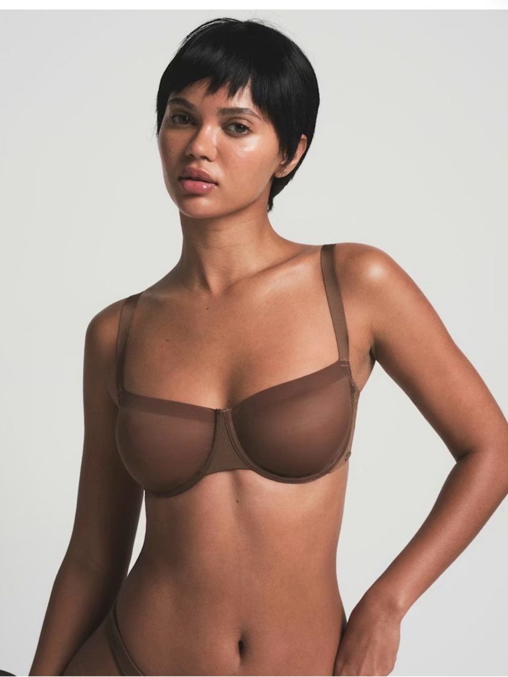 SKIMS molded unlined balconette bra